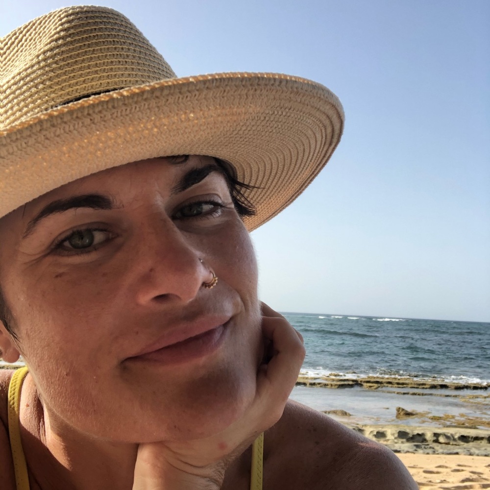 Meet your Posher, Rhiannon